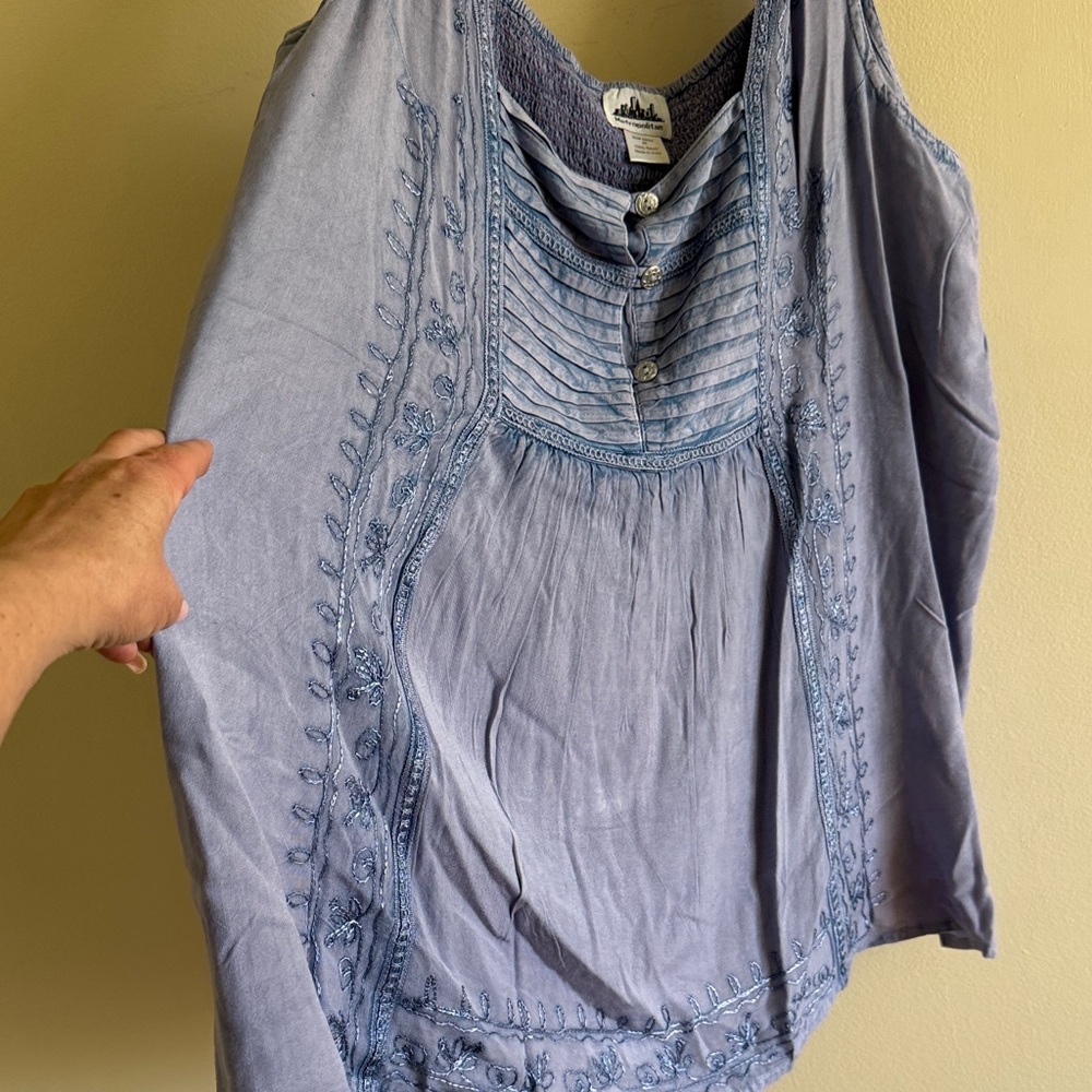 Embroidered Light Blue Sleeveless Camisole